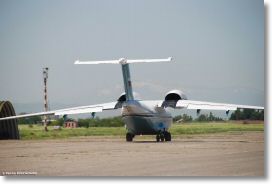 Antonov An-72 RussiaAF-Douchanbe-07mai2008-DSC_0103.jpg